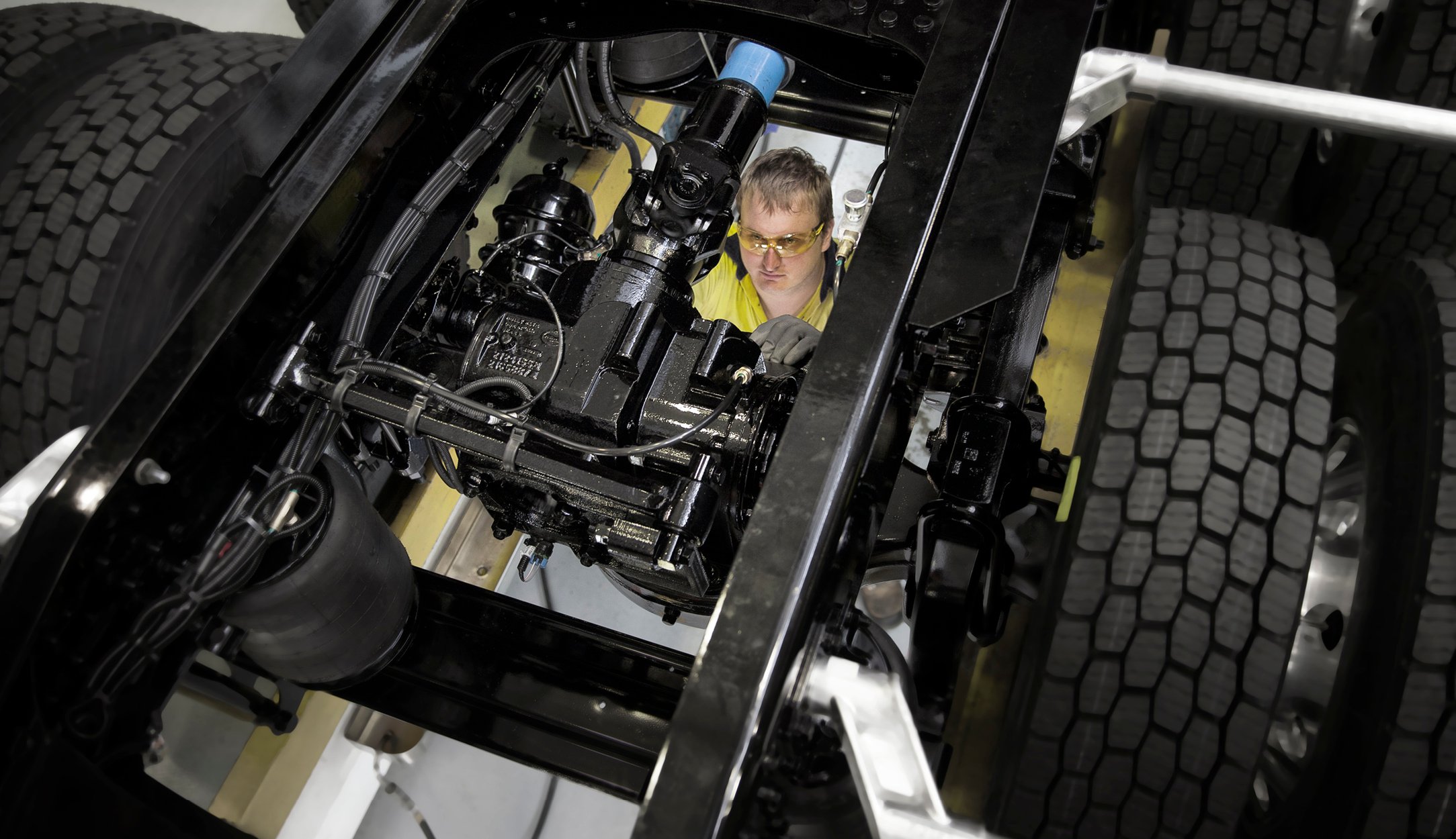 Mack Trident and Super-Liner facelift